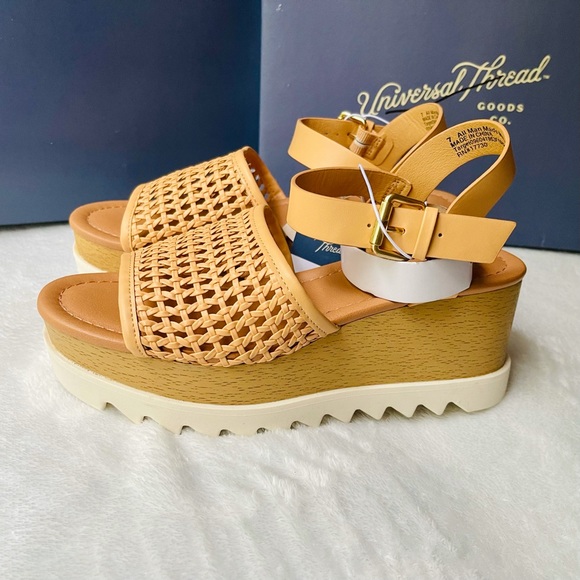 Wedge sandals Universal Thread - Picture 2 of 6